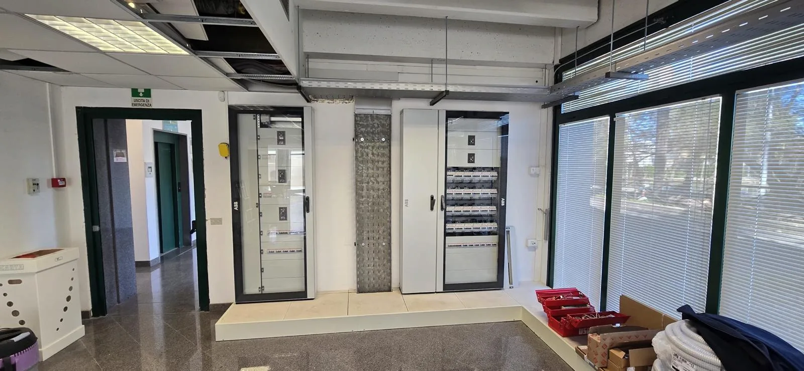 Realizzazione delle infrastrutture elettriche di un laboratorio tecnologico industriale
